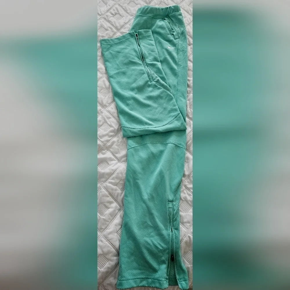 🌟Nike Kids Blue Green Sweat Pants Joggers Size XL🌟